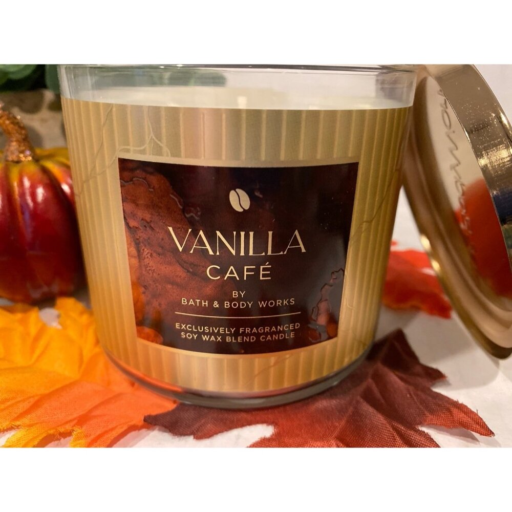 Bath & Body Works “Vanilla Cafe” NEW 3 Wick Candle - Picture 2 of 7